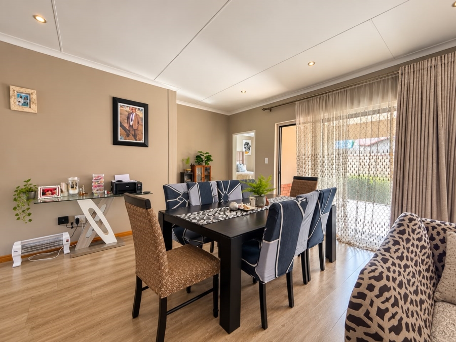 3 Bedroom Property for Sale in Waterkloof East North West